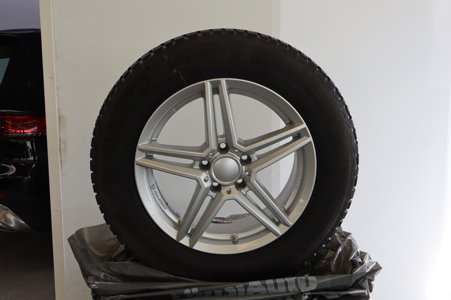 Mercedes-Benz GLB vaihtoauto