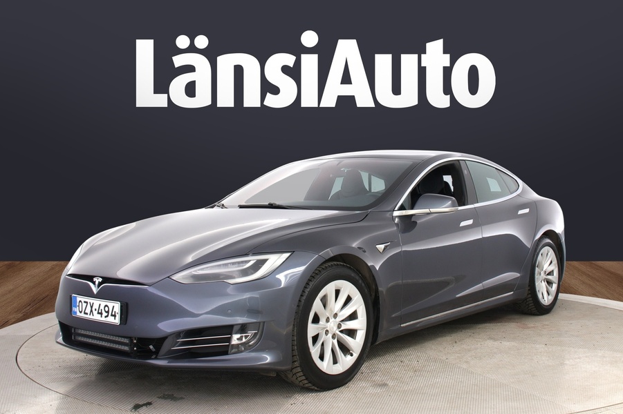 Tesla Model S vaihtoauto
