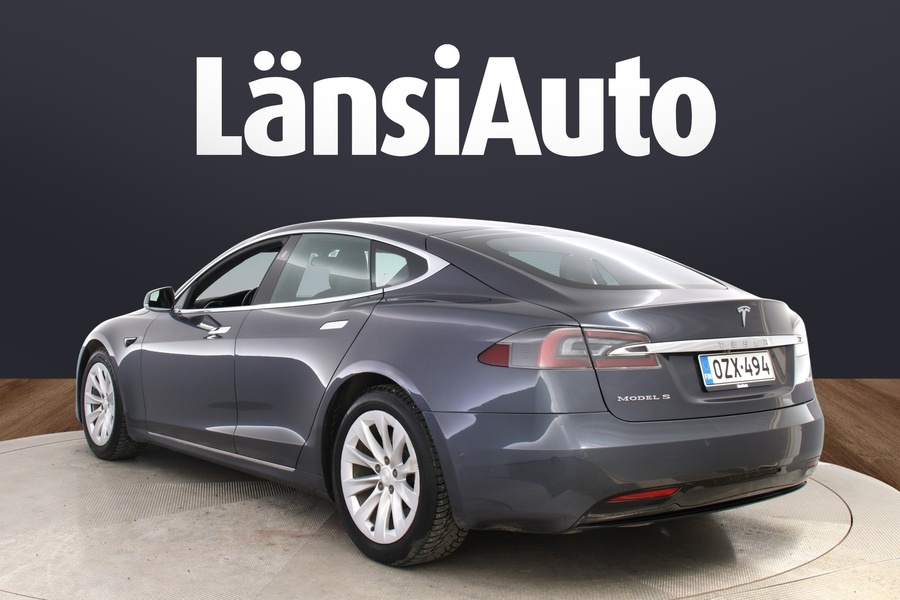 Tesla Model S vaihtoauto