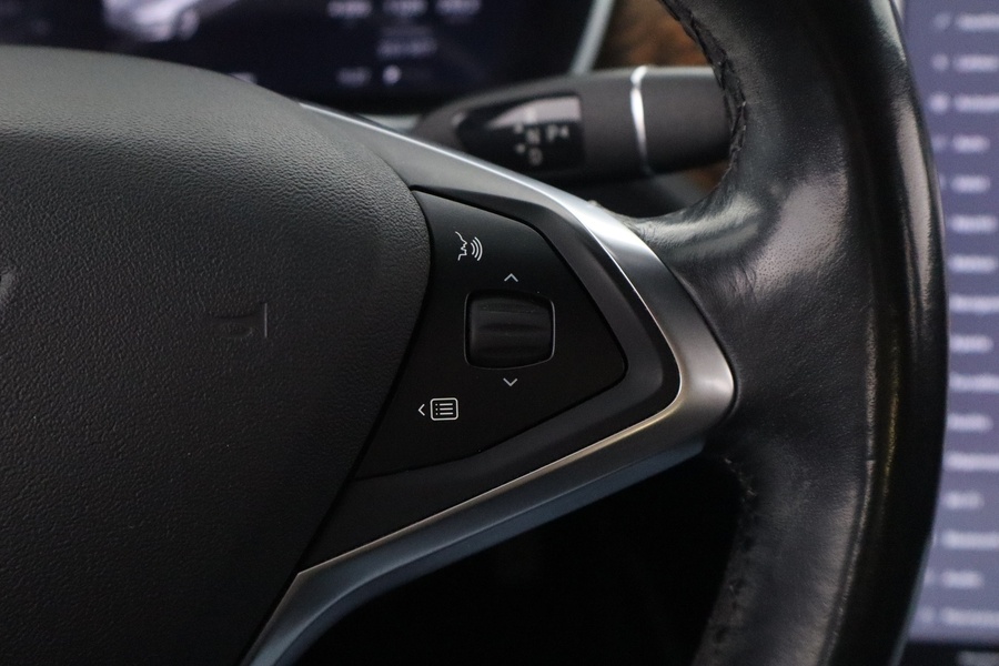 Tesla Model S vaihtoauto