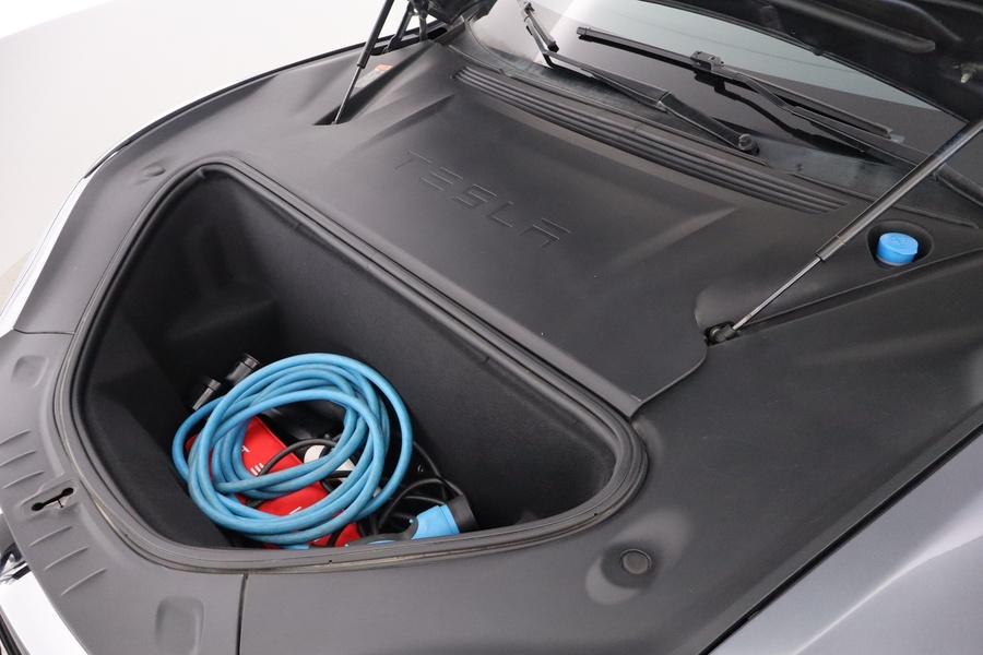 Tesla Model S vaihtoauto