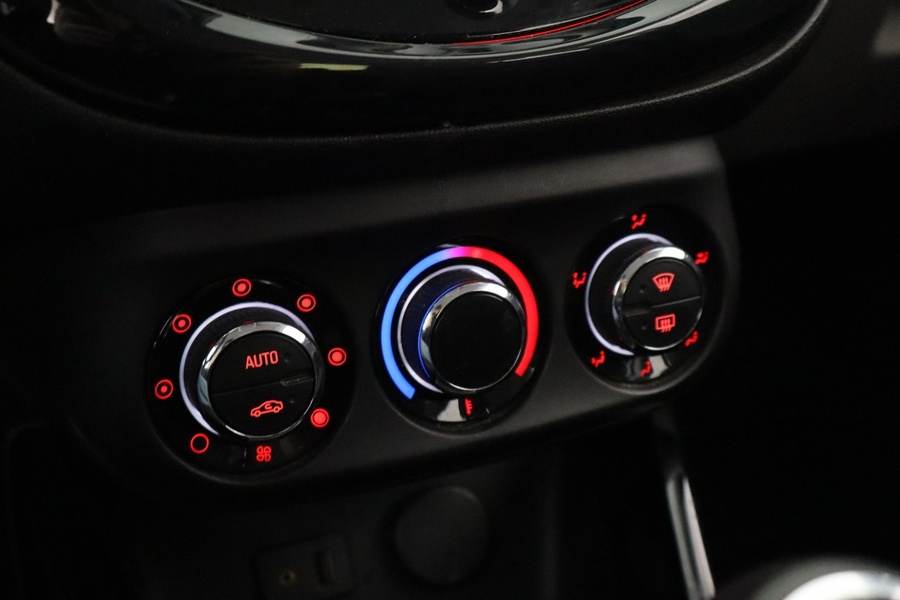 Opel Corsa vaihtoauto