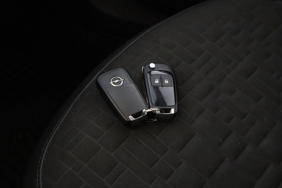 Opel Corsa vaihtoauto