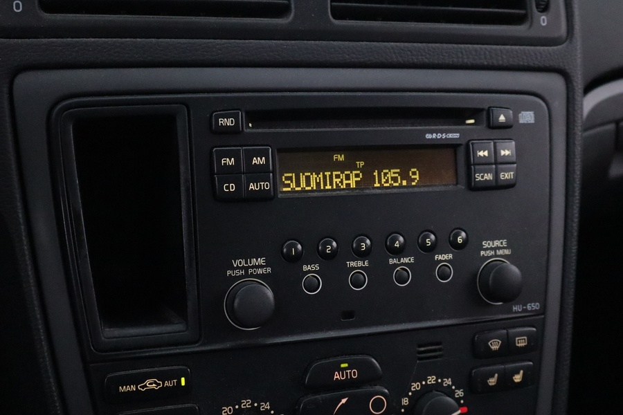 Volvo V70 vaihtoauto