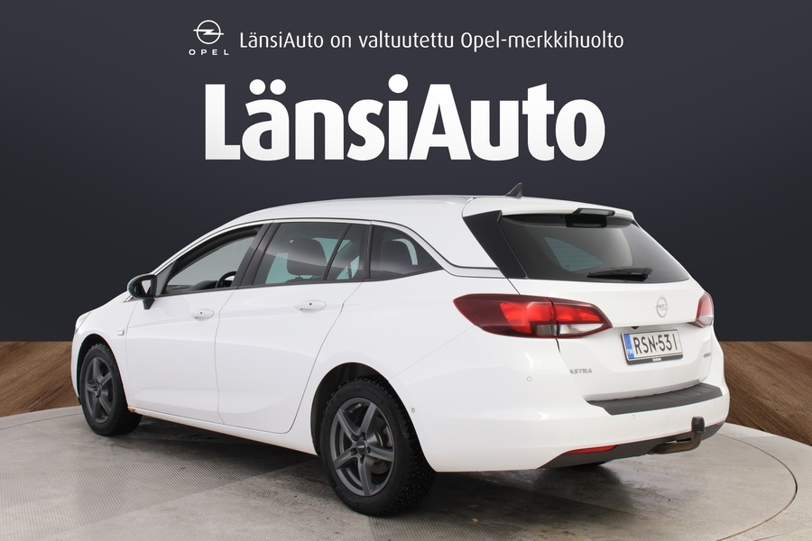 Opel Astra vaihtoauto
