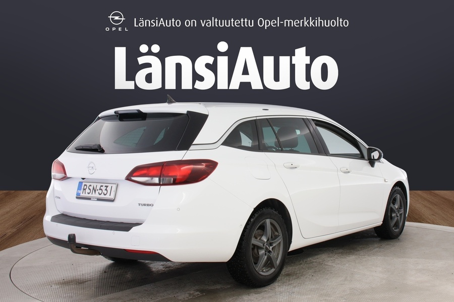Opel Astra vaihtoauto