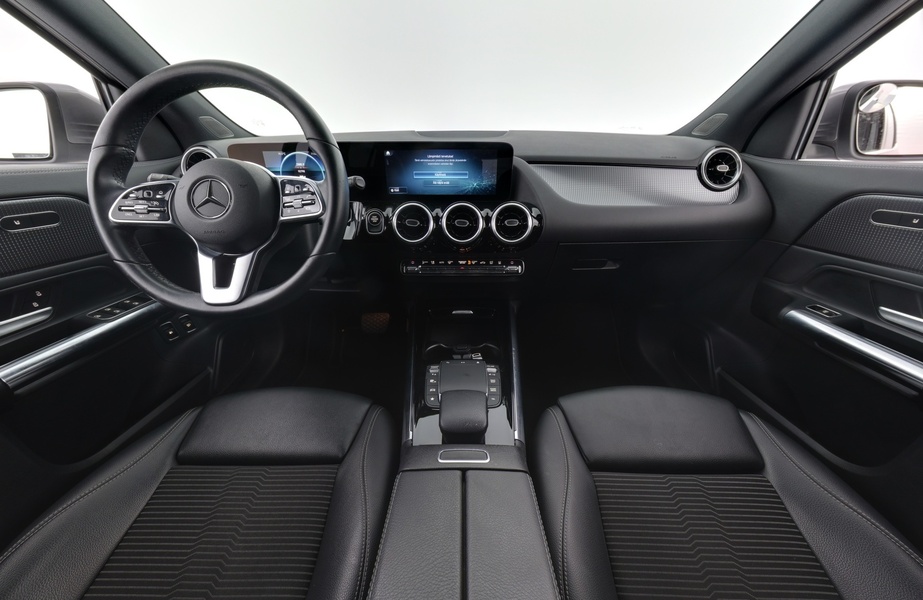 Mercedes-Benz GLA vaihtoauto