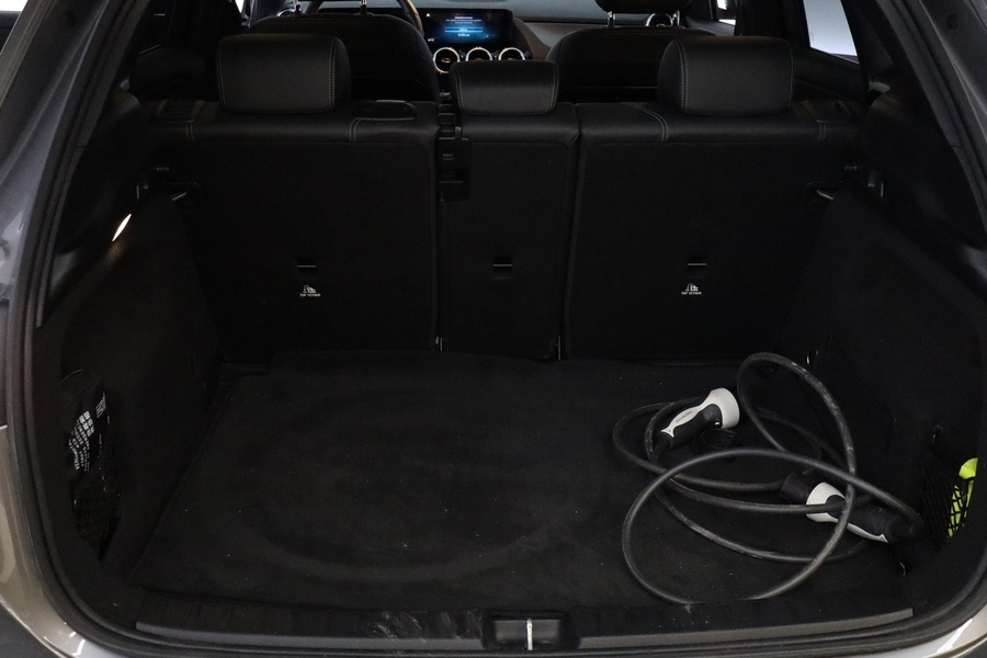 Mercedes-Benz GLA vaihtoauto