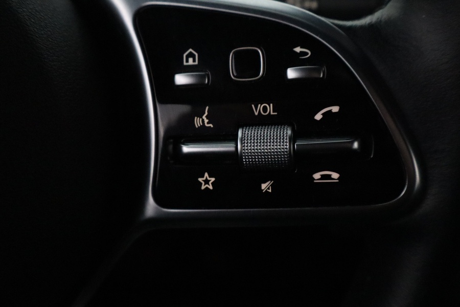 Mercedes-Benz GLA vaihtoauto