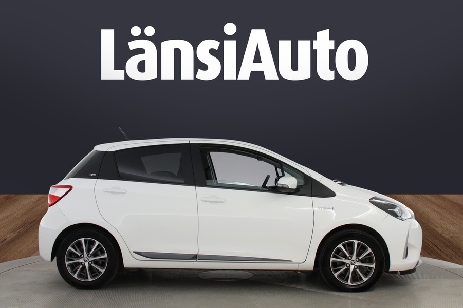 Toyota Yaris vaihtoauto