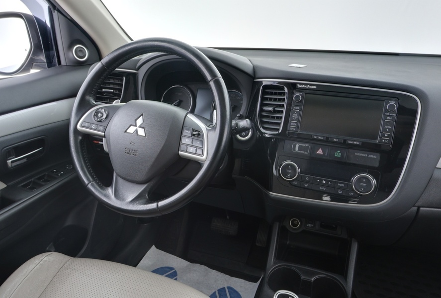 Mitsubishi Outlander PHEV vaihtoauto