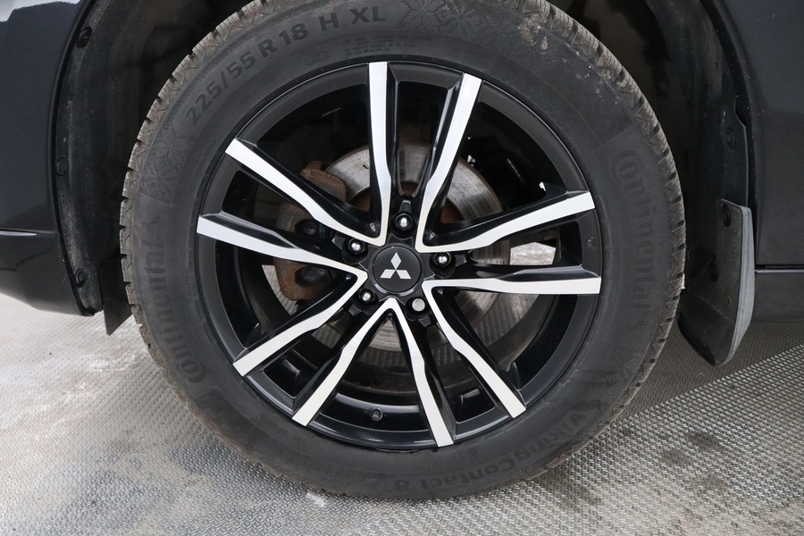 Mitsubishi Outlander PHEV vaihtoauto