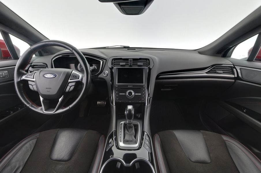 Ford Mondeo vaihtoauto