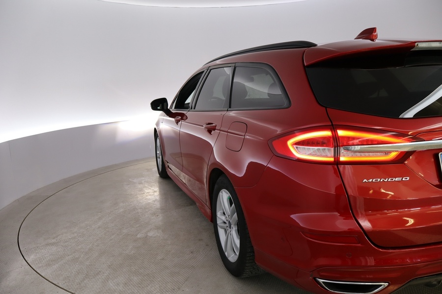 Ford Mondeo vaihtoauto