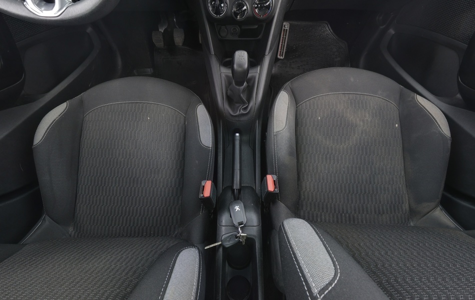 Peugeot 208 vaihtoauto