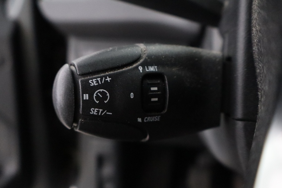 Peugeot 208 vaihtoauto