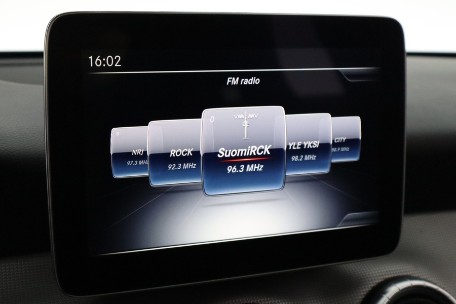 Mercedes-Benz CLA-sarja vaihtoauto