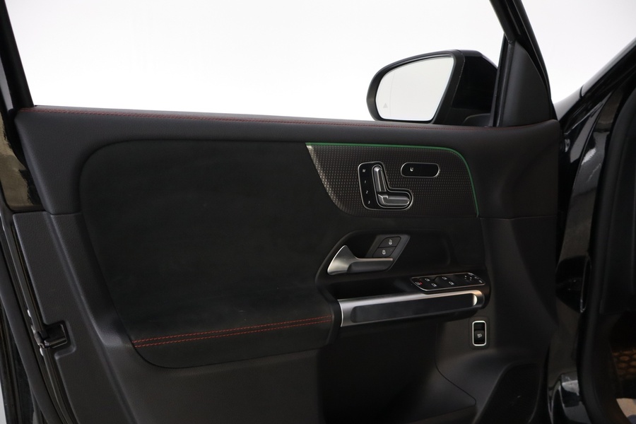 Mercedes-Benz EQB vaihtoauto