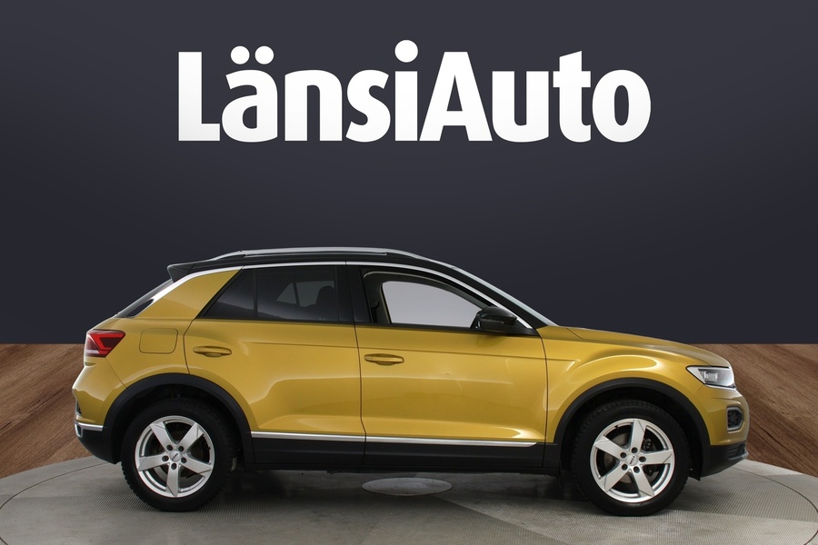 Volkswagen T-Roc vaihtoauto