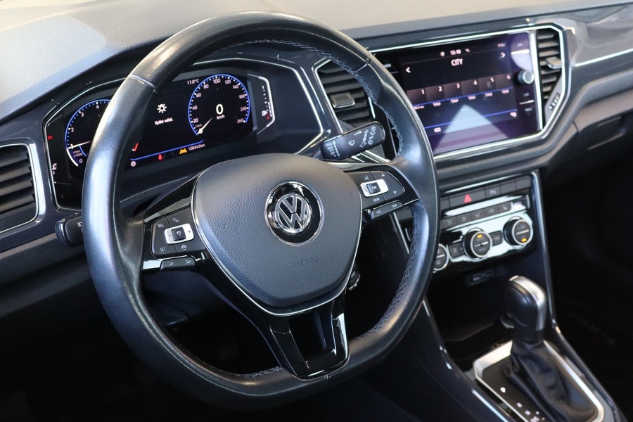 Volkswagen T-Roc vaihtoauto