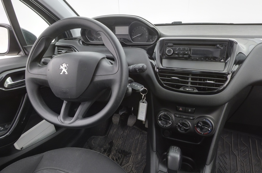 Peugeot 208 vaihtoauto