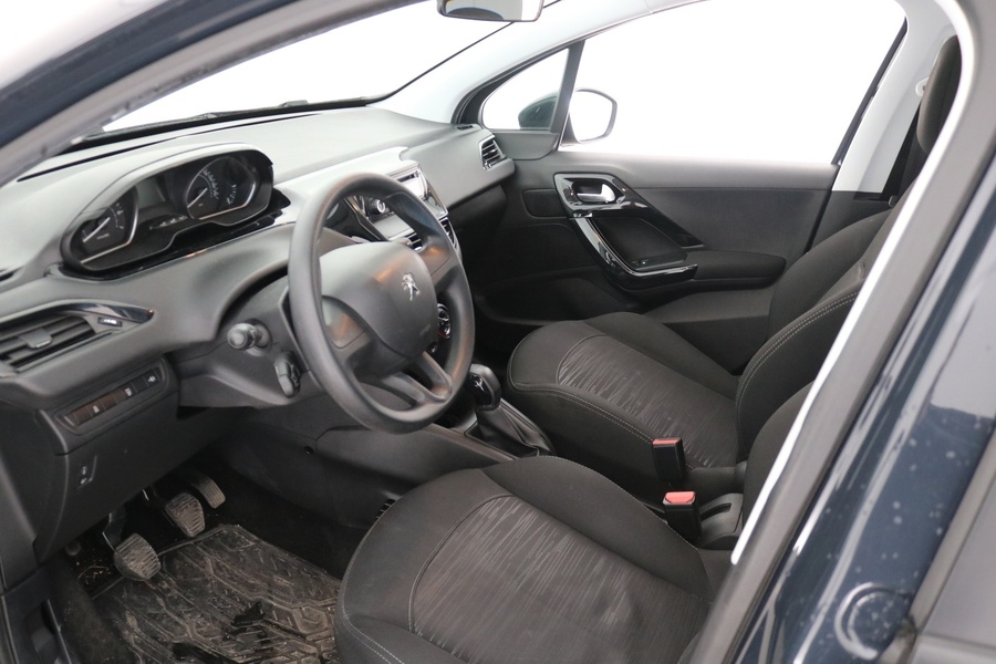 Peugeot 208 vaihtoauto