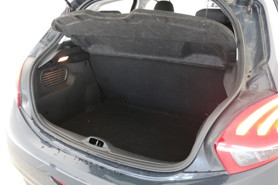 Peugeot 208 vaihtoauto