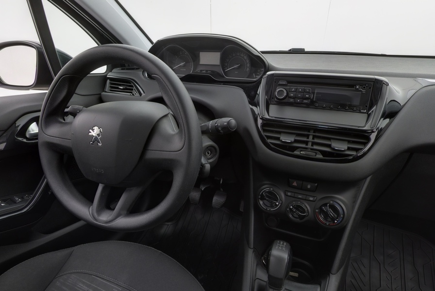 Peugeot 208 vaihtoauto