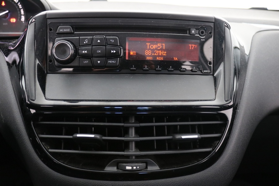 Peugeot 208 vaihtoauto