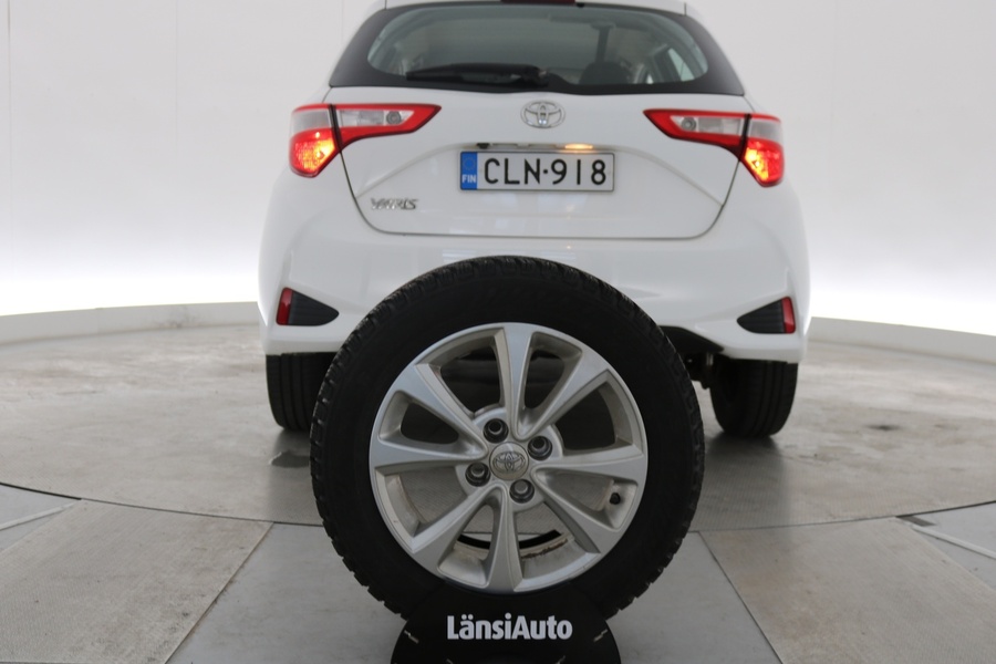 Toyota Yaris vaihtoauto