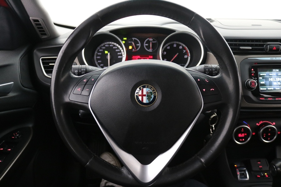 Alfa Romeo Giulietta vaihtoauto