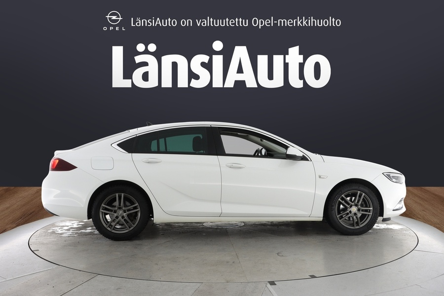 Opel Insignia vaihtoauto