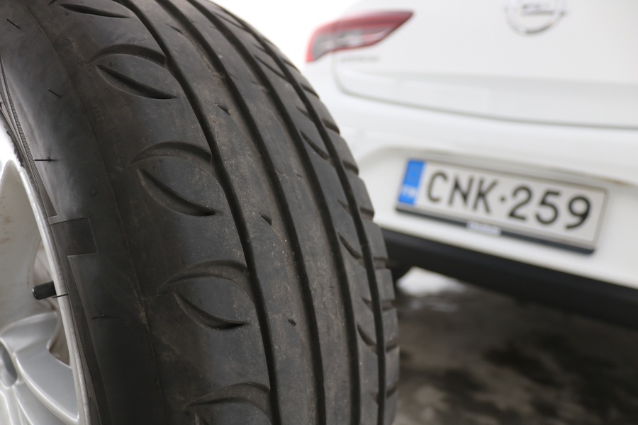 Opel Insignia vaihtoauto