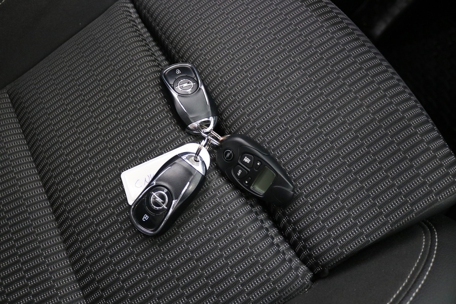 Opel Insignia vaihtoauto