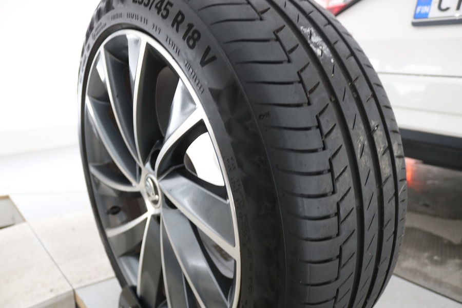 Skoda Superb vaihtoauto