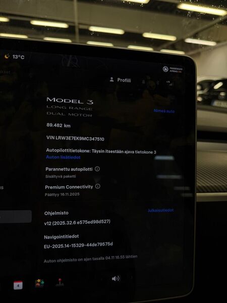 Tesla Model 3 vaihtoauto