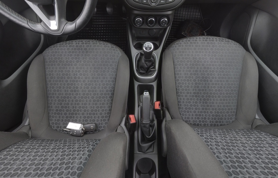 Opel Corsa vaihtoauto