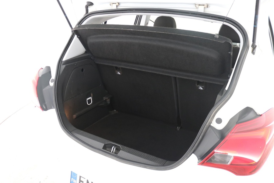 Opel Corsa vaihtoauto