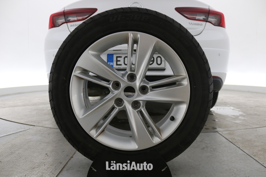 Opel Insignia vaihtoauto