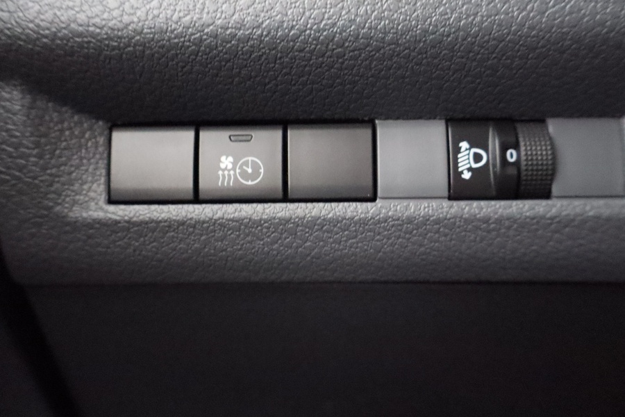 Opel Vivaro vaihtoauto