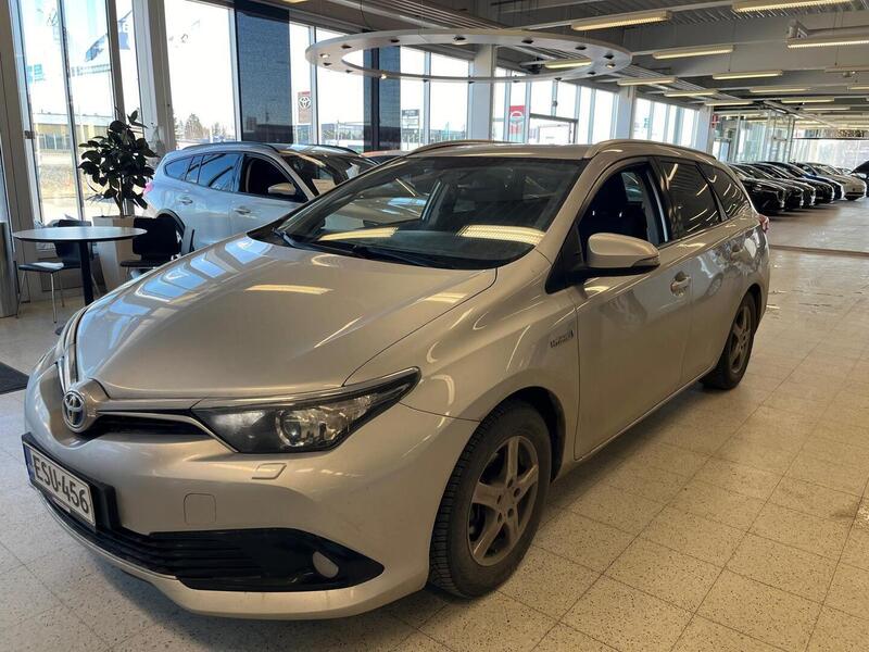Toyota Auris vaihtoauto