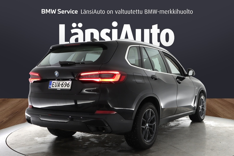 BMW X5 vaihtoauto