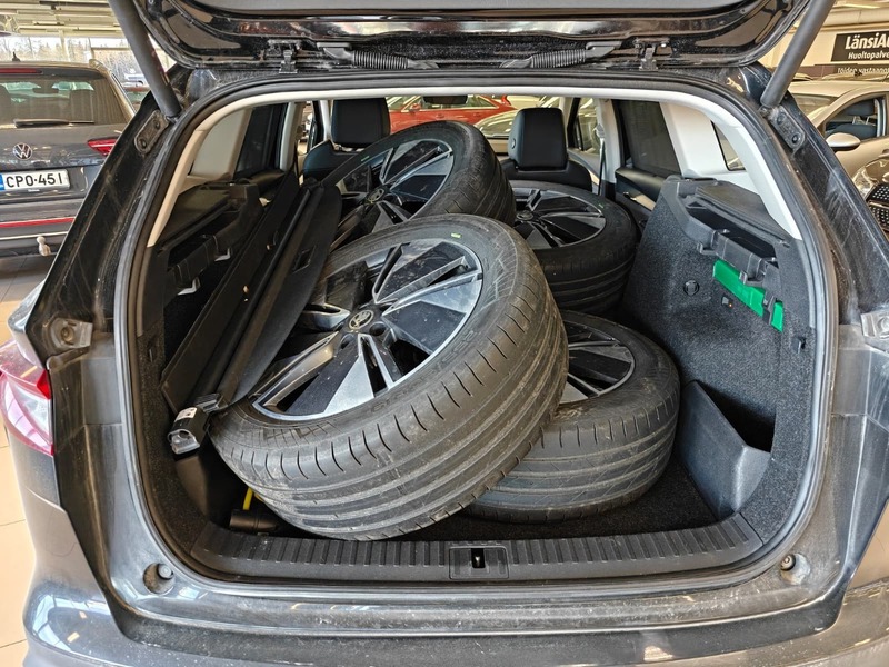 Skoda Enyaq vaihtoauto