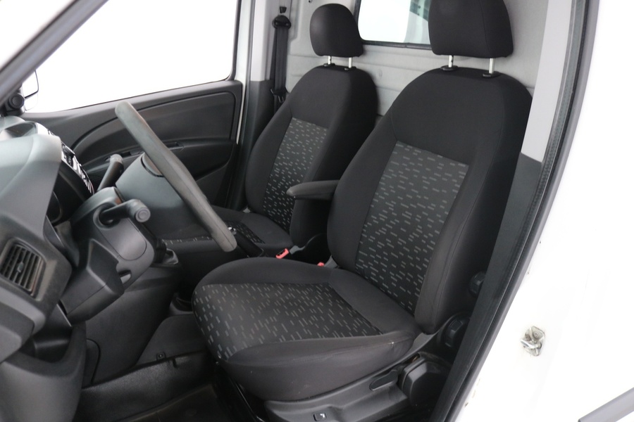 Opel Combo vaihtoauto