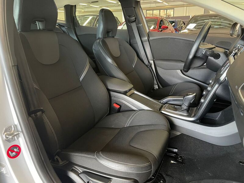 Volvo V40 vaihtoauto