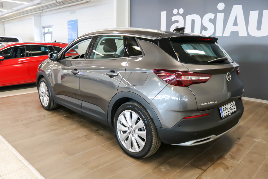 Opel Grandland X vaihtoauto