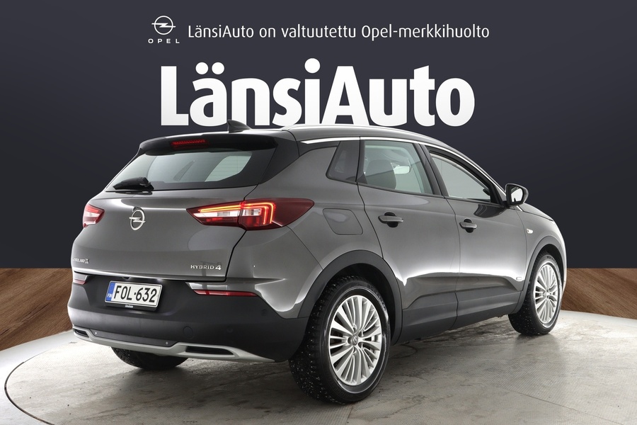 Opel Grandland X vaihtoauto