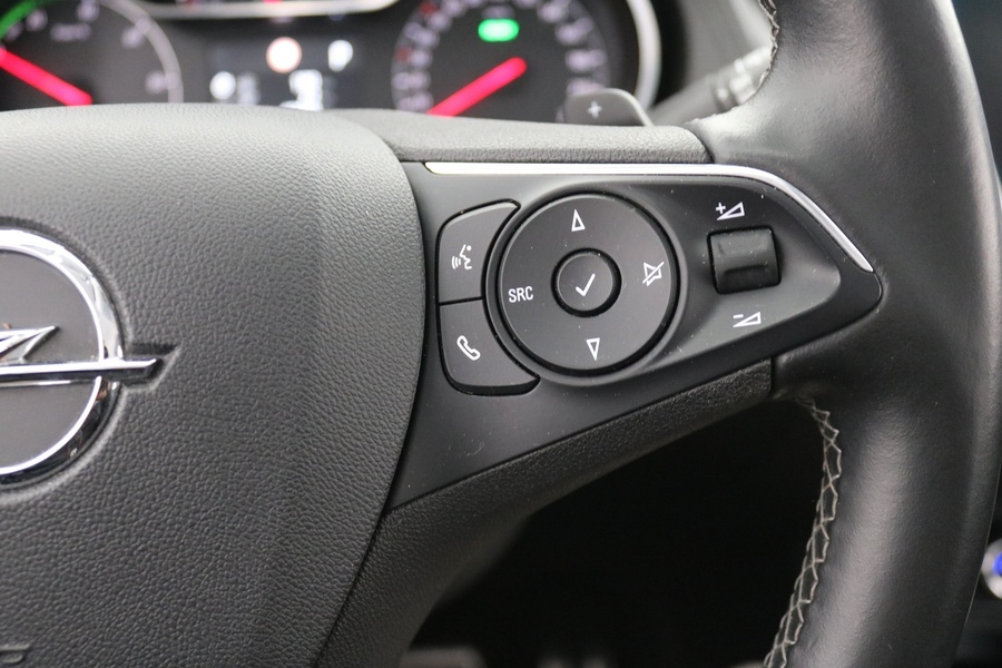 Opel Grandland X vaihtoauto