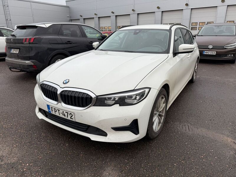 BMW 320 vaihtoauto