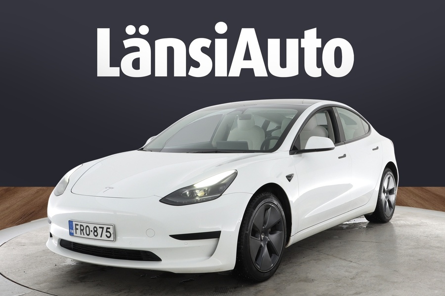 Tesla Model 3 vaihtoauto